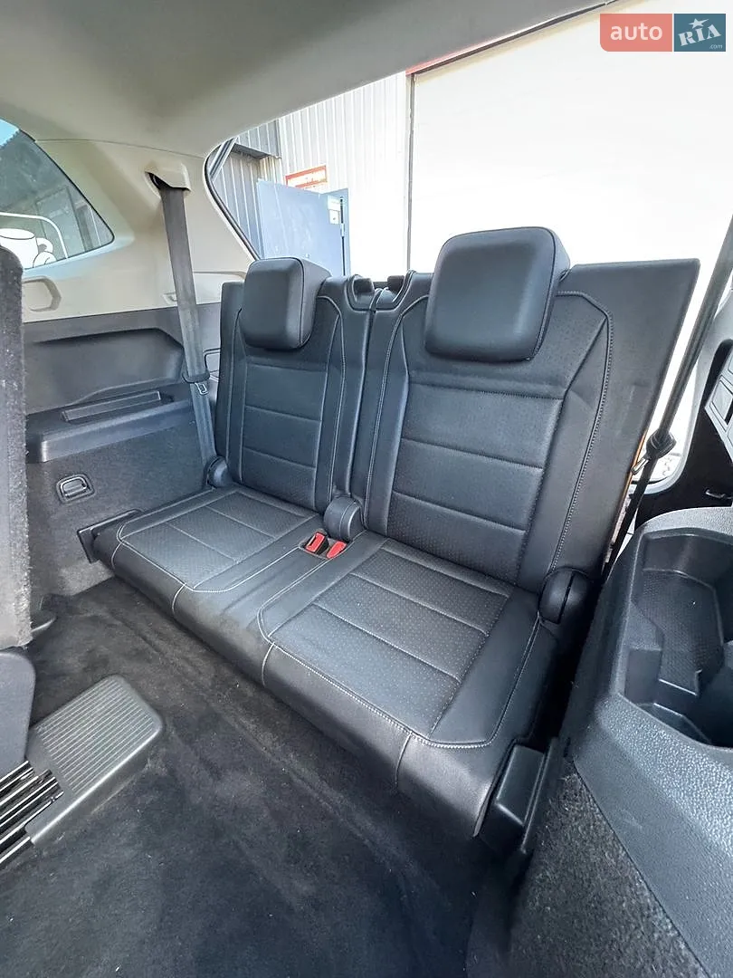 2019 Volkswagen Tiguan - мініатюра 3