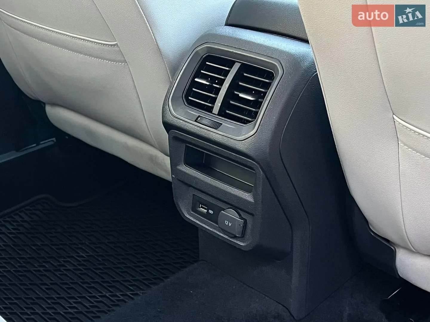 2019 Volkswagen Tiguan - мініатюра 23