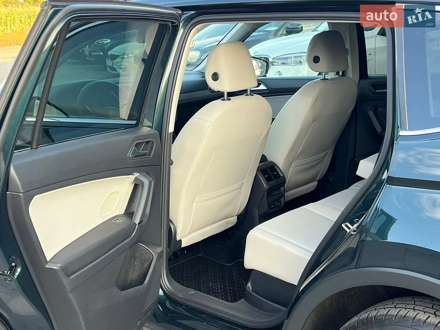 2019 Volkswagen Tiguan - мініатюра 24