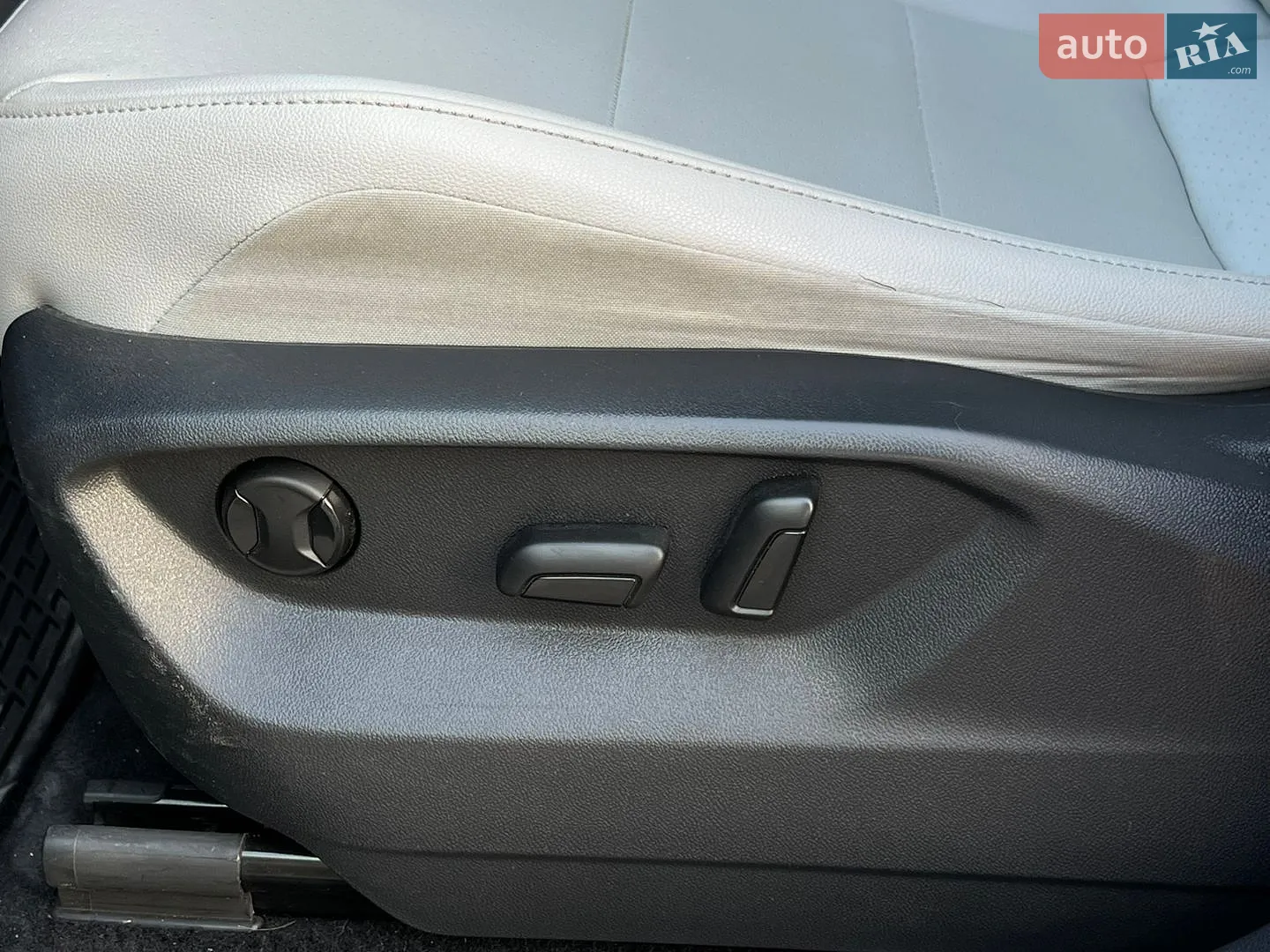 2019 Volkswagen Tiguan - мініатюра 30