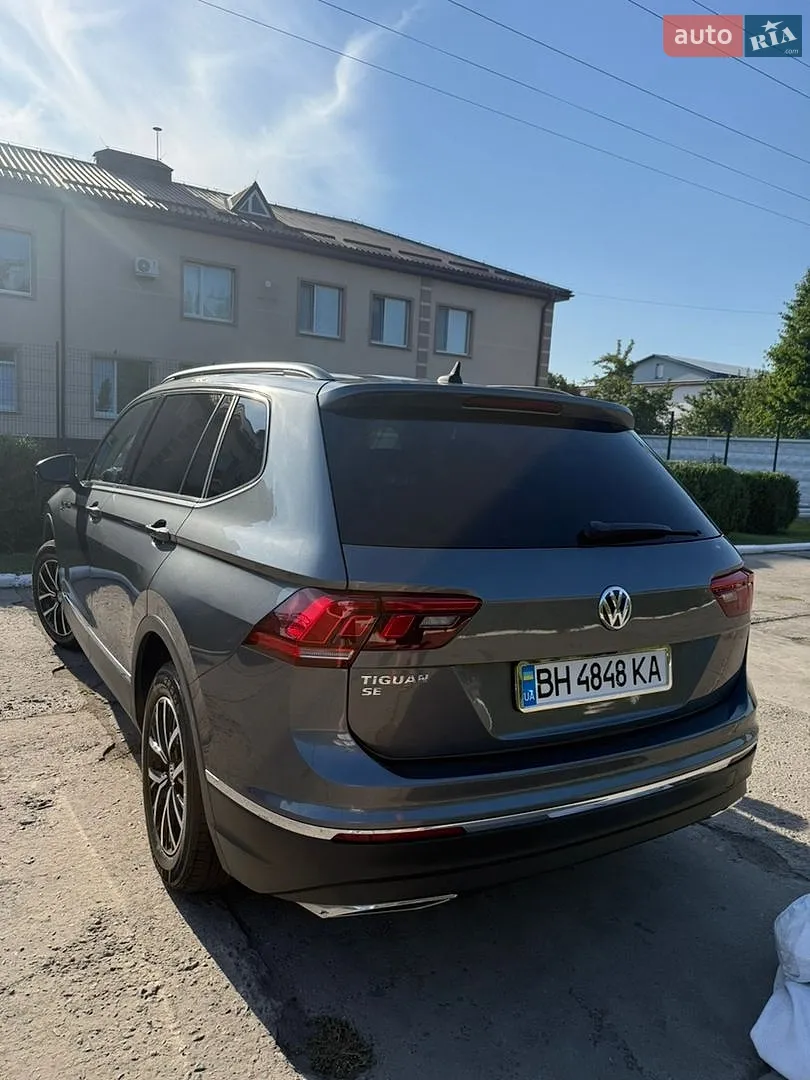 2021 Volkswagen Tiguan - мініатюра 11