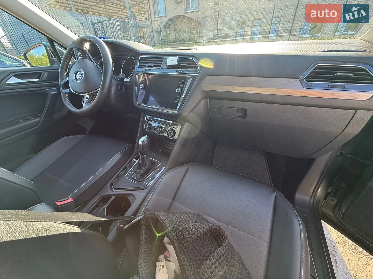 2021 Volkswagen Tiguan - мініатюра 19