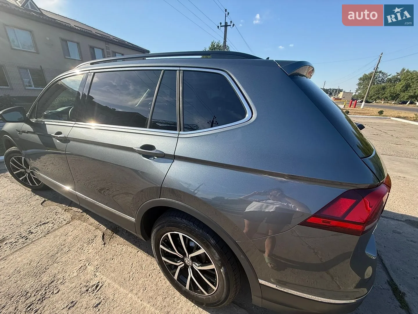 2021 Volkswagen Tiguan - мініатюра 9