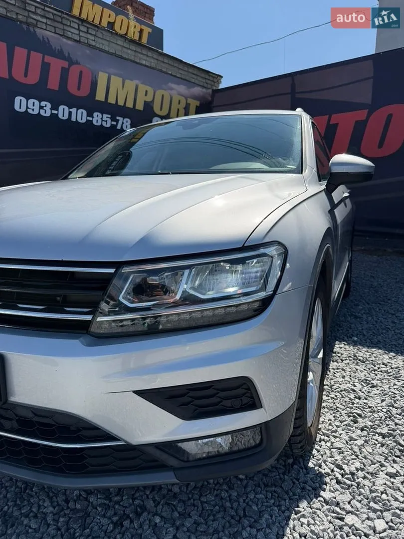 2018 Volkswagen Tiguan - мініатюра 10