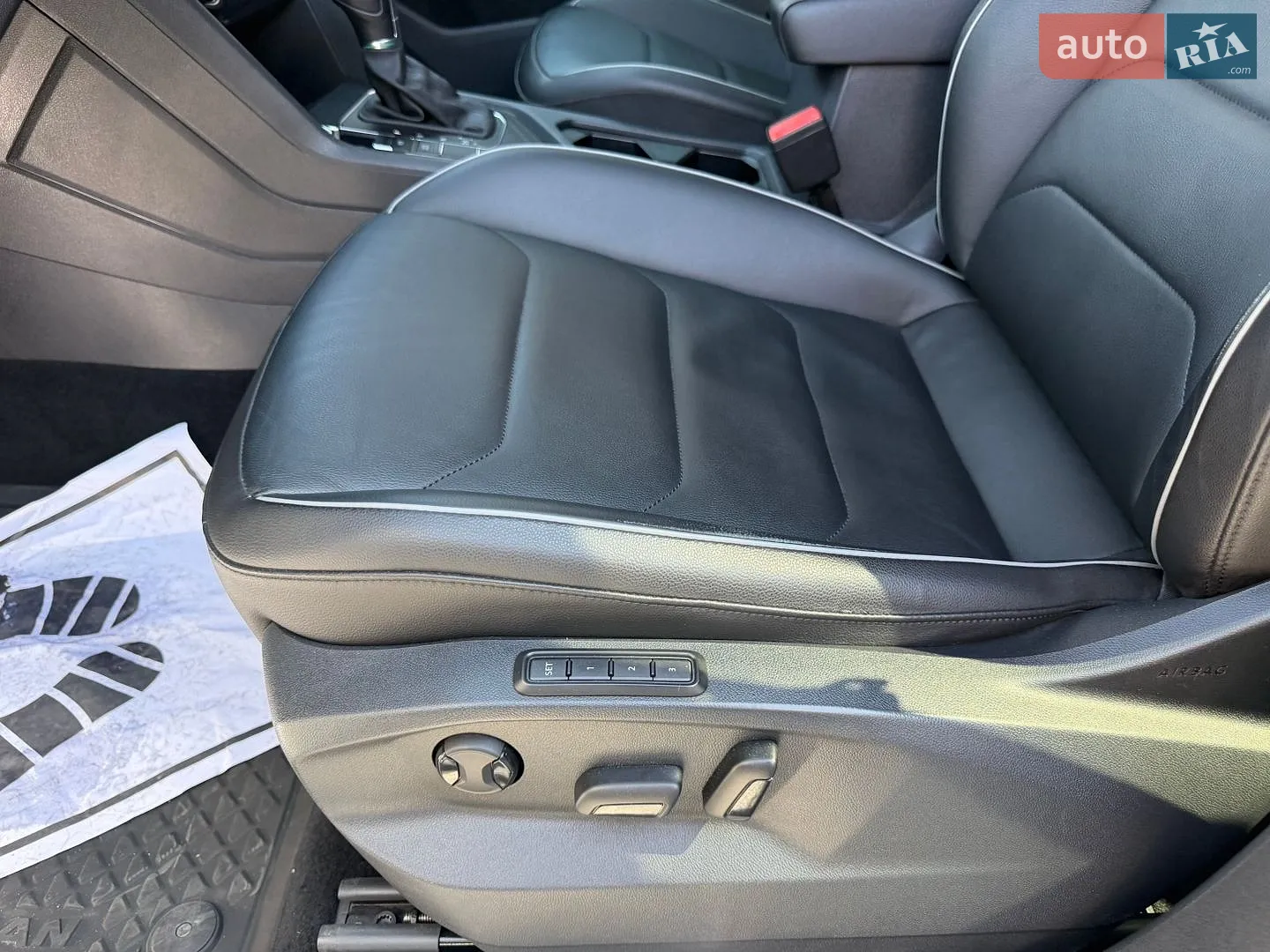 2018 Volkswagen Tiguan - мініатюра 14