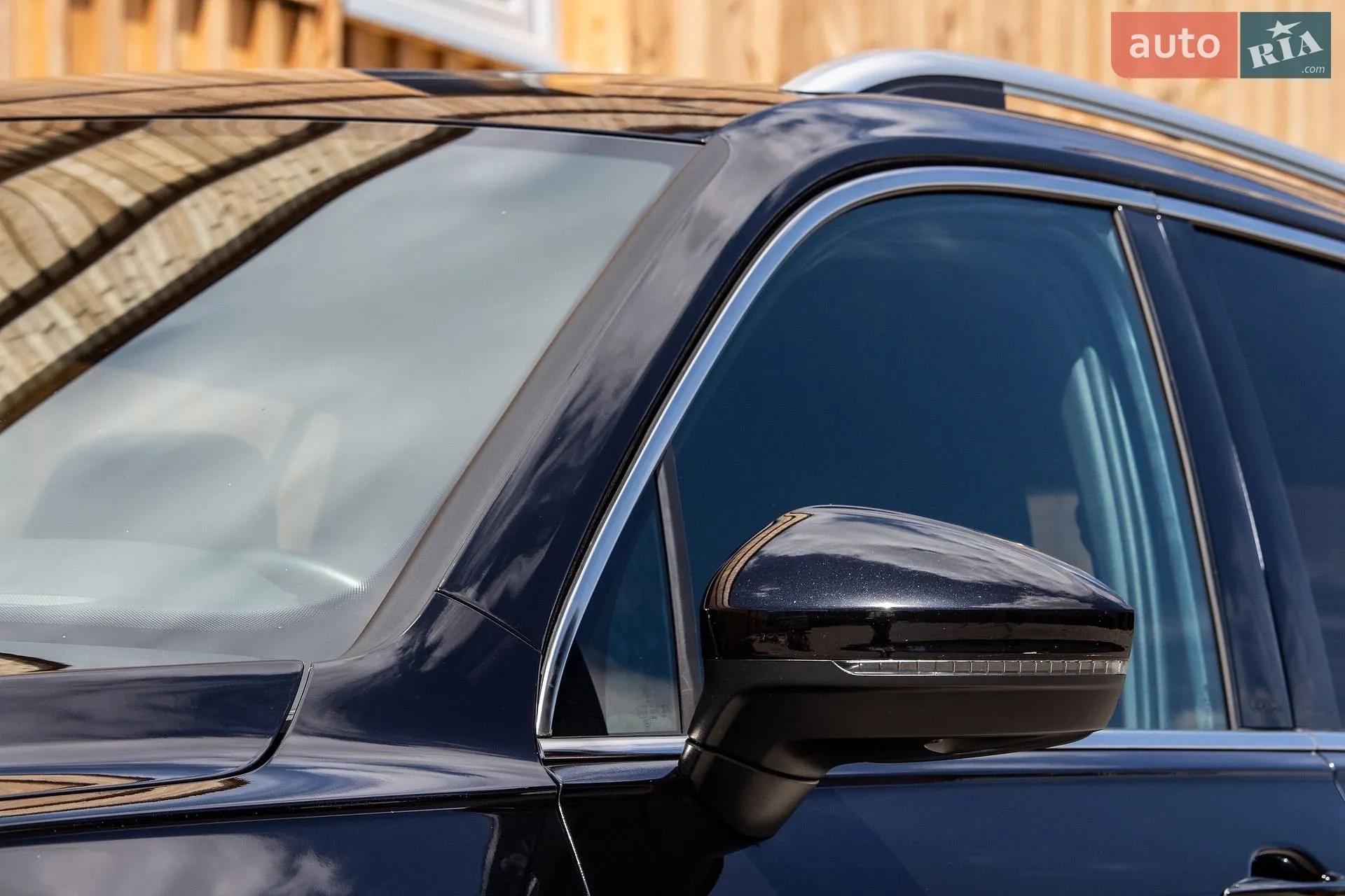2021 Volkswagen Tiguan - мініатюра 10