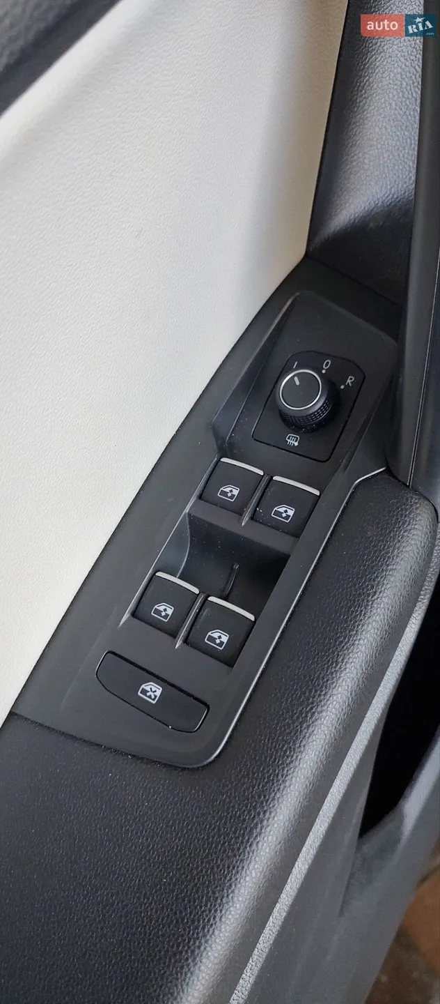 2021 Volkswagen Tiguan - мініатюра 7