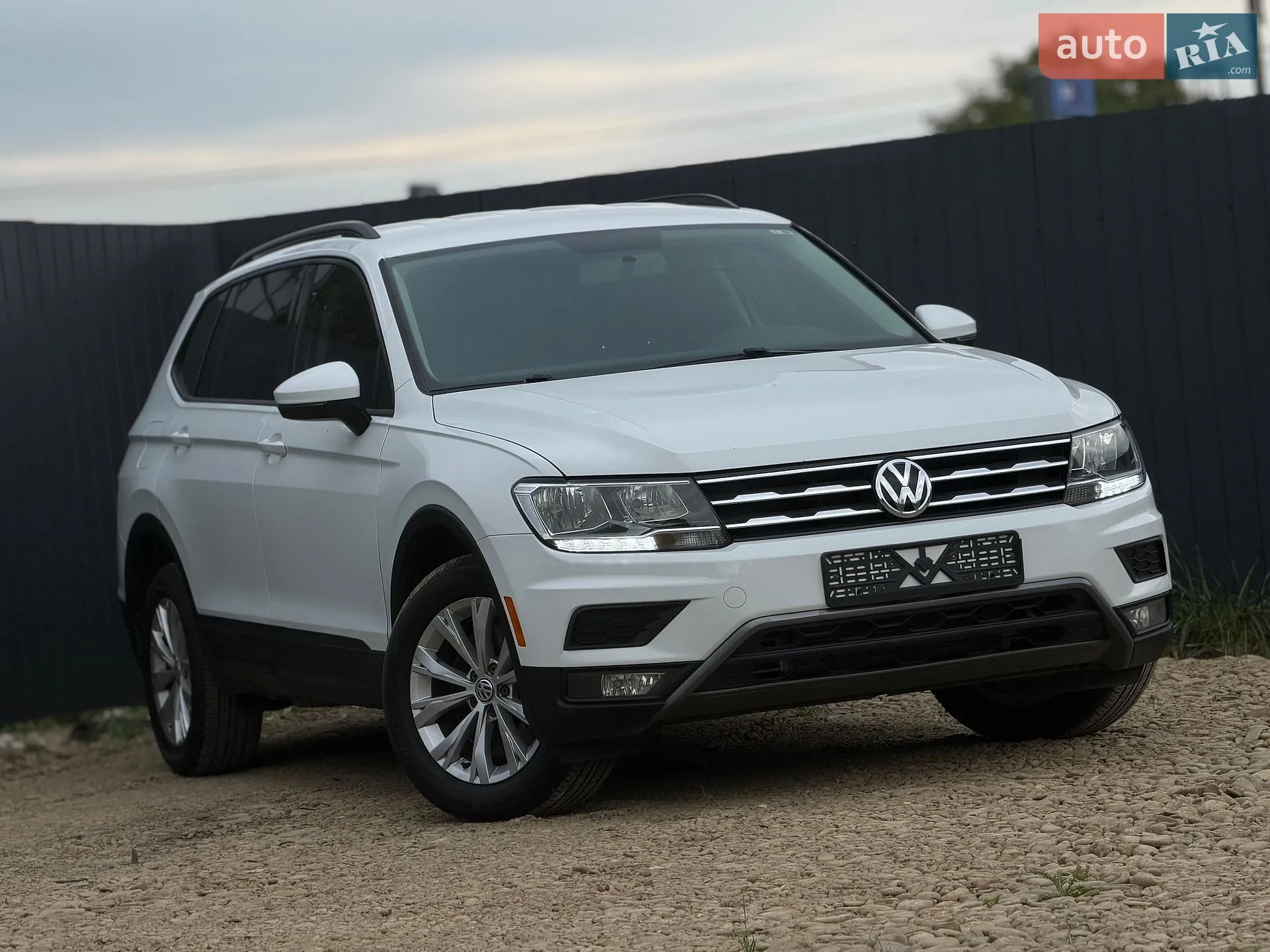 2018 Volkswagen Tiguan - мініатюра 8