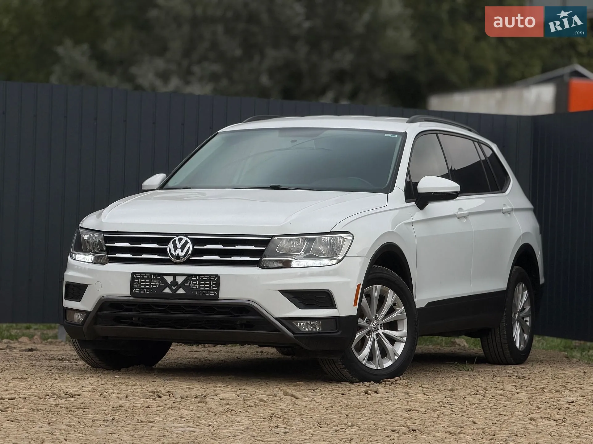 2018 Volkswagen Tiguan - мініатюра 11