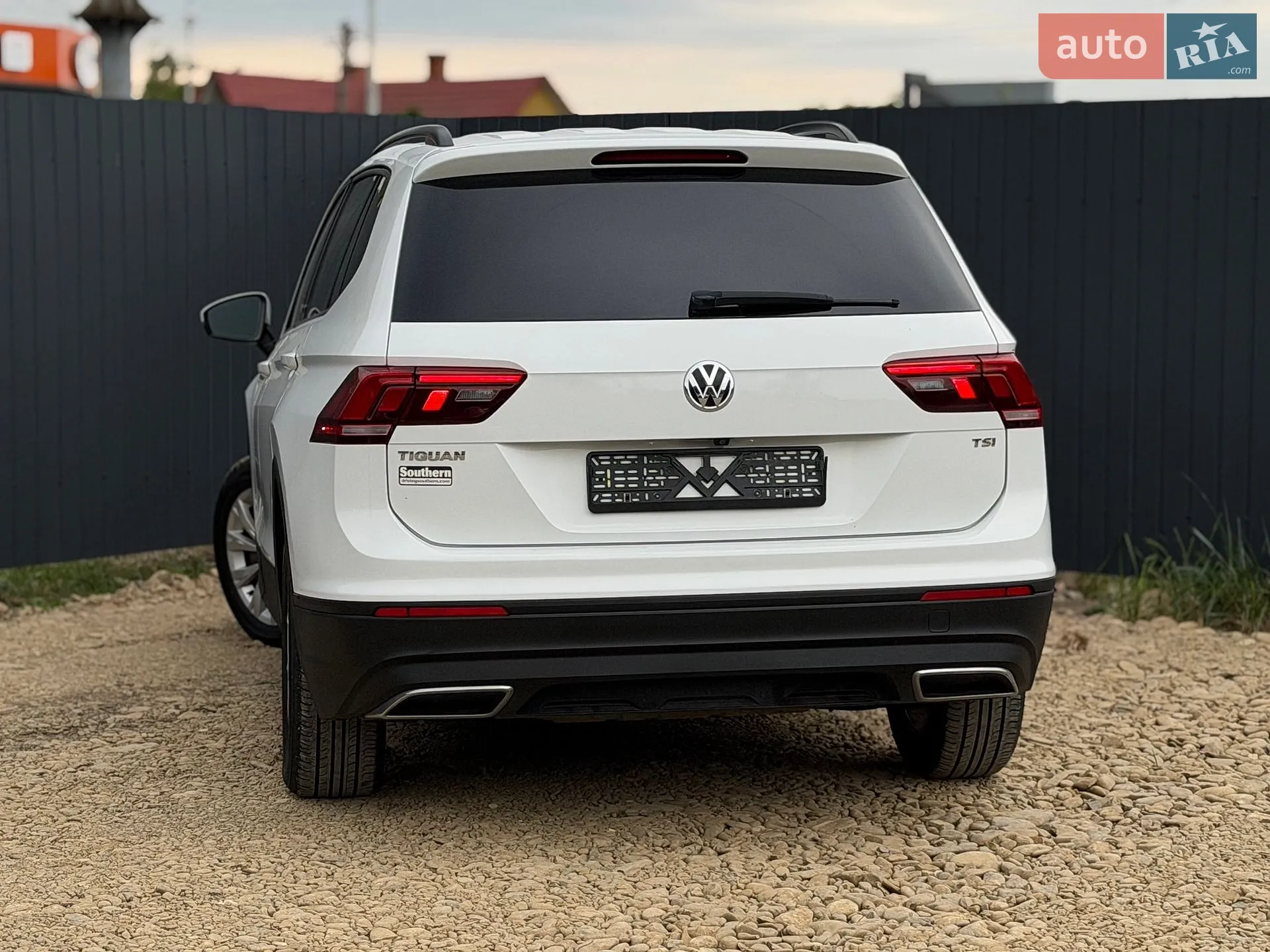 2018 Volkswagen Tiguan - мініатюра 21
