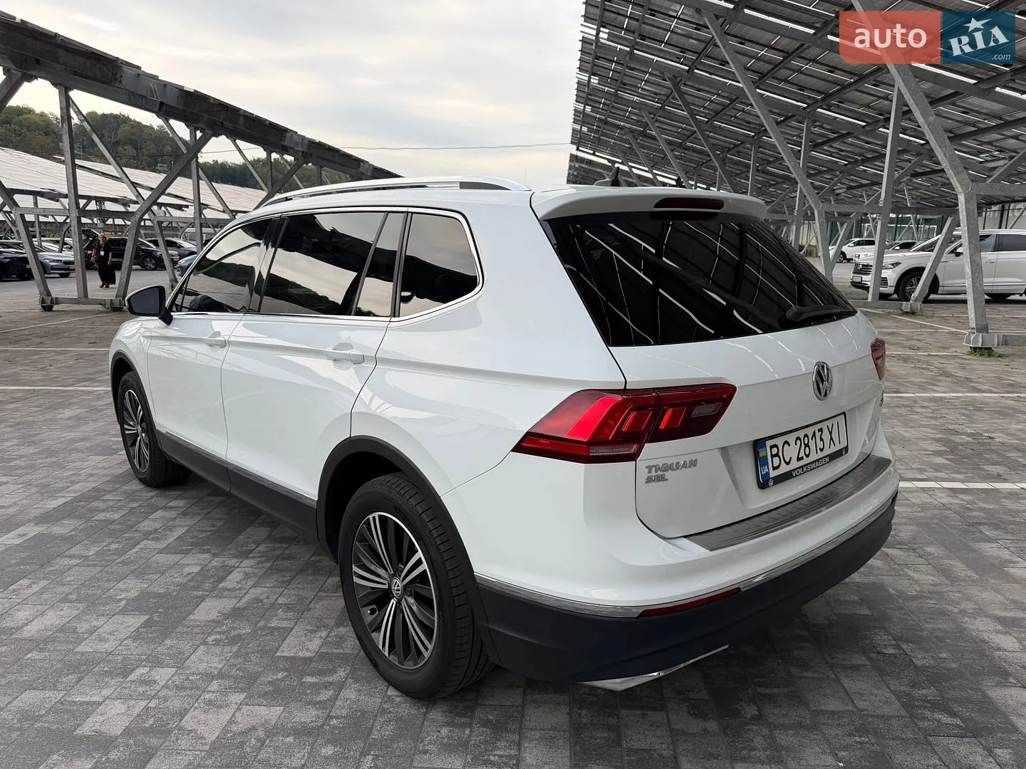 2017 Volkswagen Tiguan - мініатюра 4