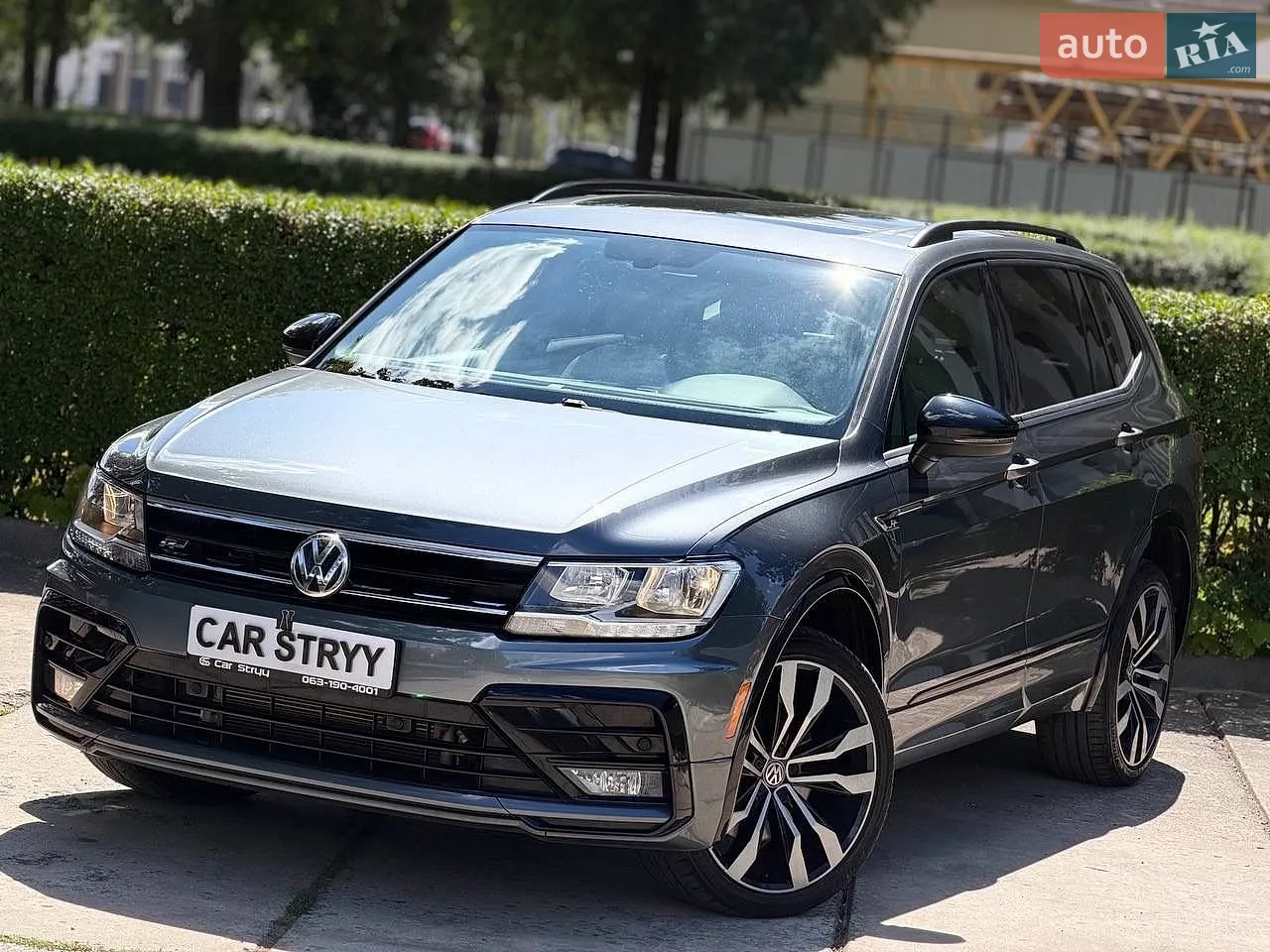 2020 Volkswagen Tiguan - мініатюра 11