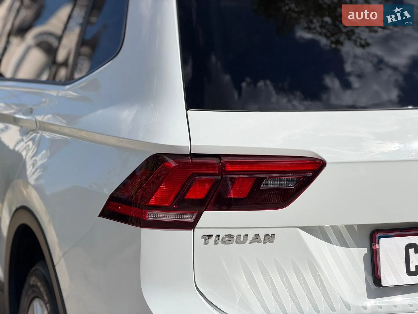 2020 Volkswagen Tiguan - мініатюра 21