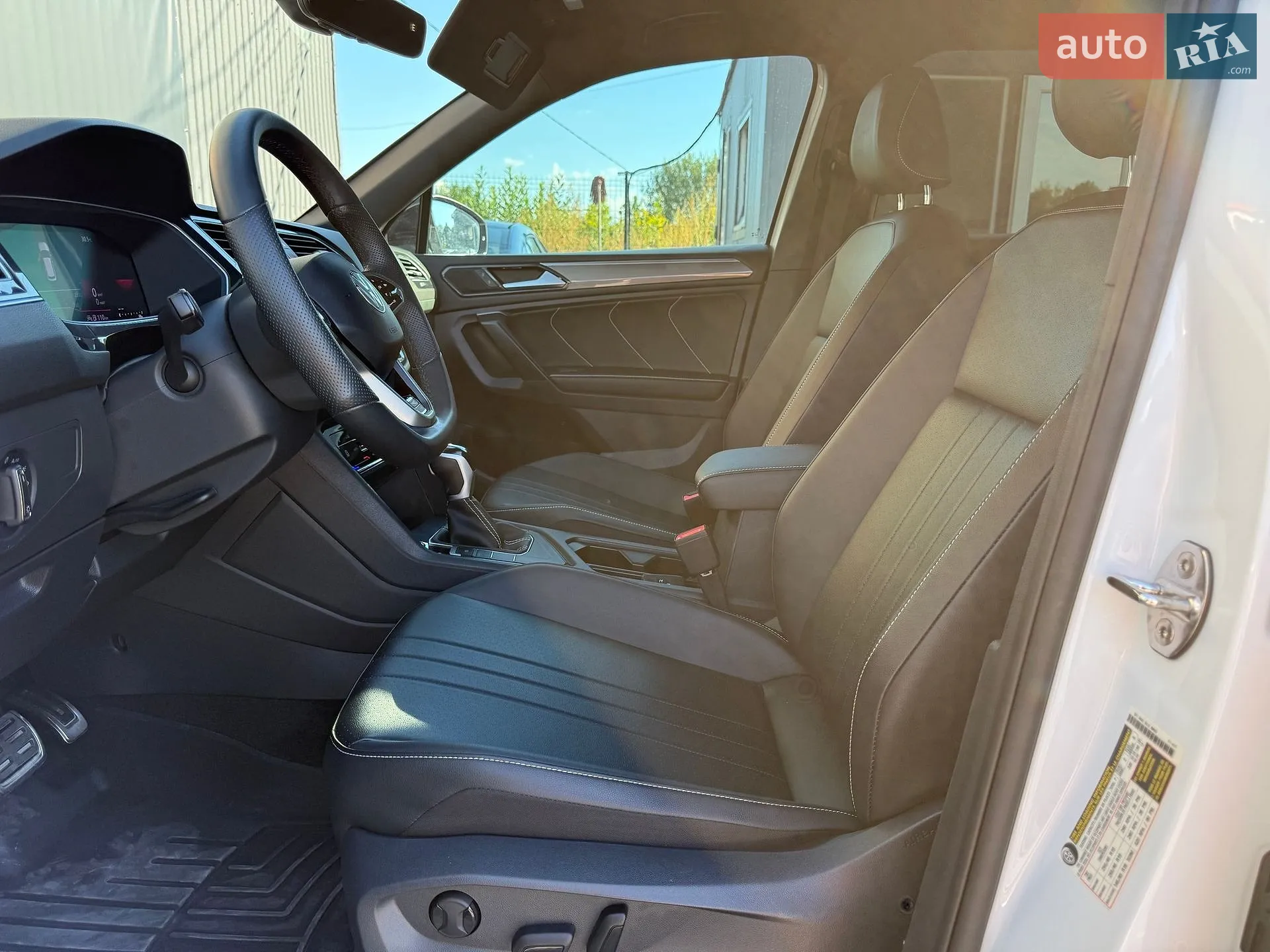 2024 Volkswagen Tiguan - мініатюра 34