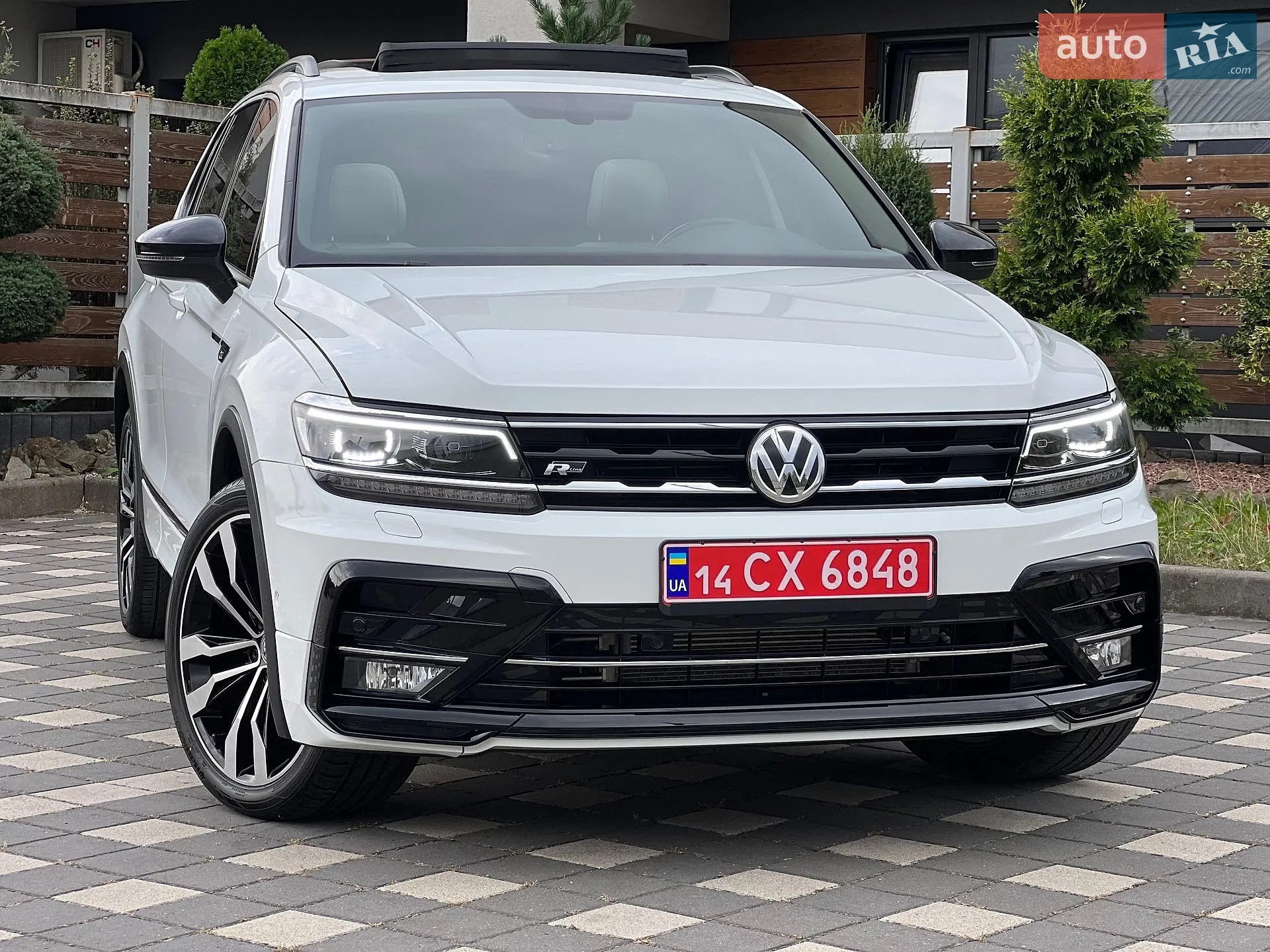 2021 Volkswagen Tiguan - мініатюра 10