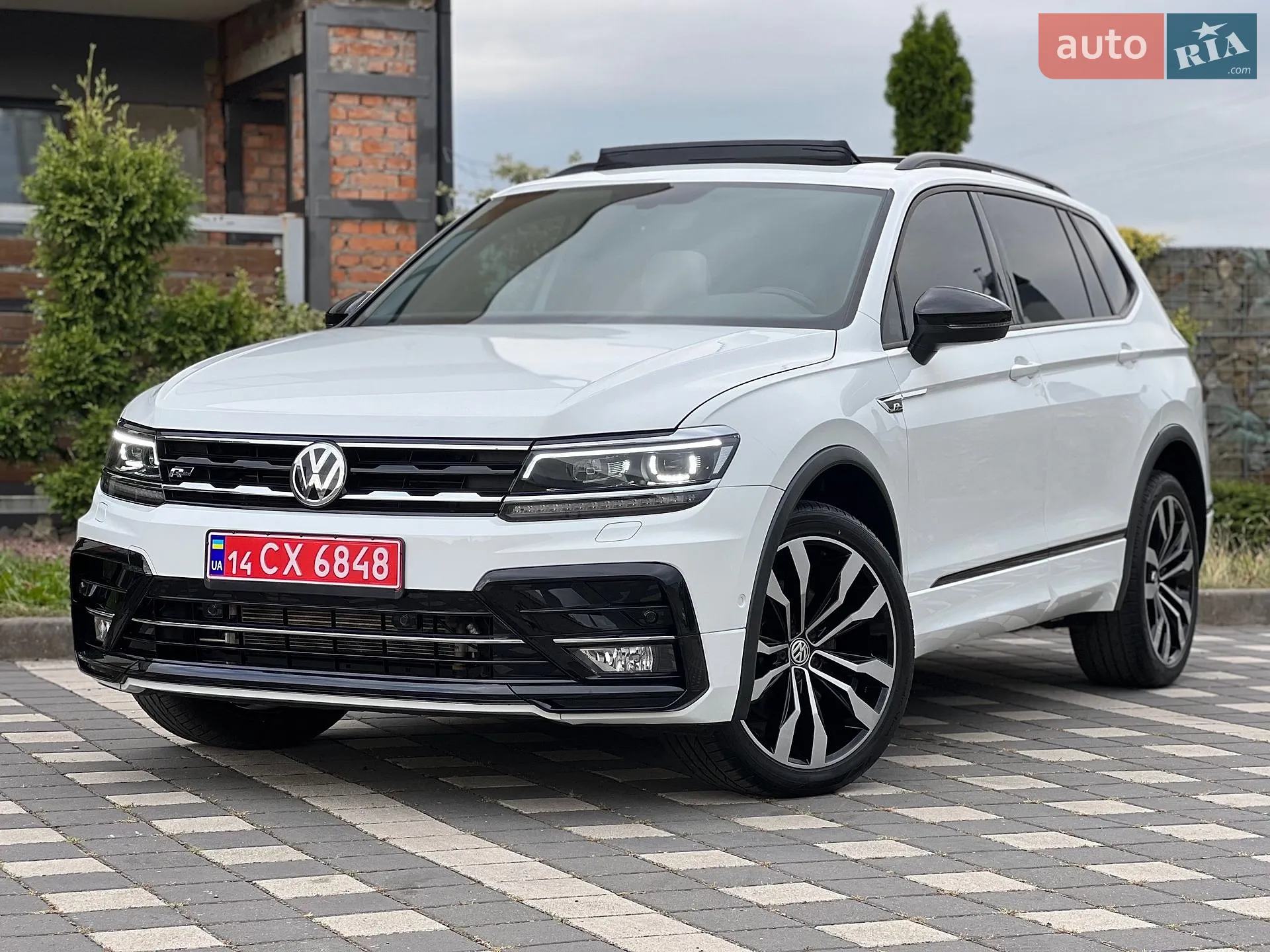 2021 Volkswagen Tiguan - мініатюра 15