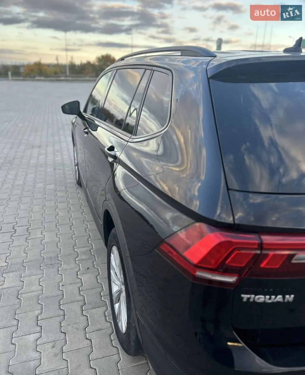 2019 Volkswagen Tiguan - мініатюра 8