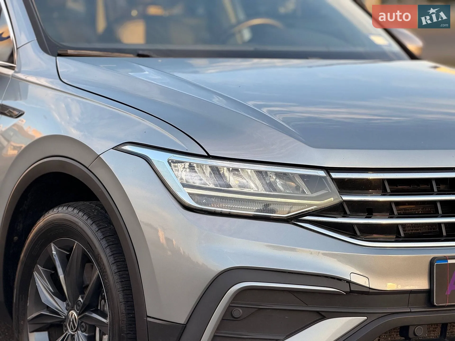 2022 Volkswagen Tiguan - мініатюра 14