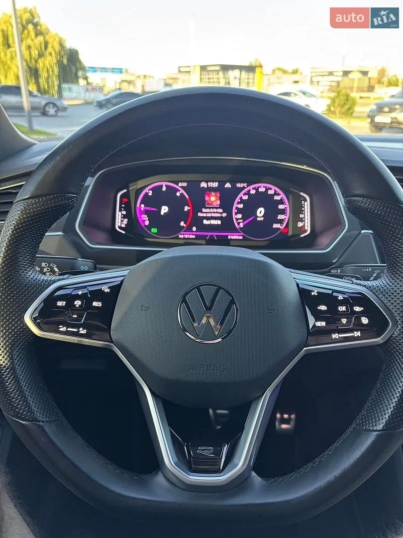 2021 Volkswagen Tiguan - мініатюра 29