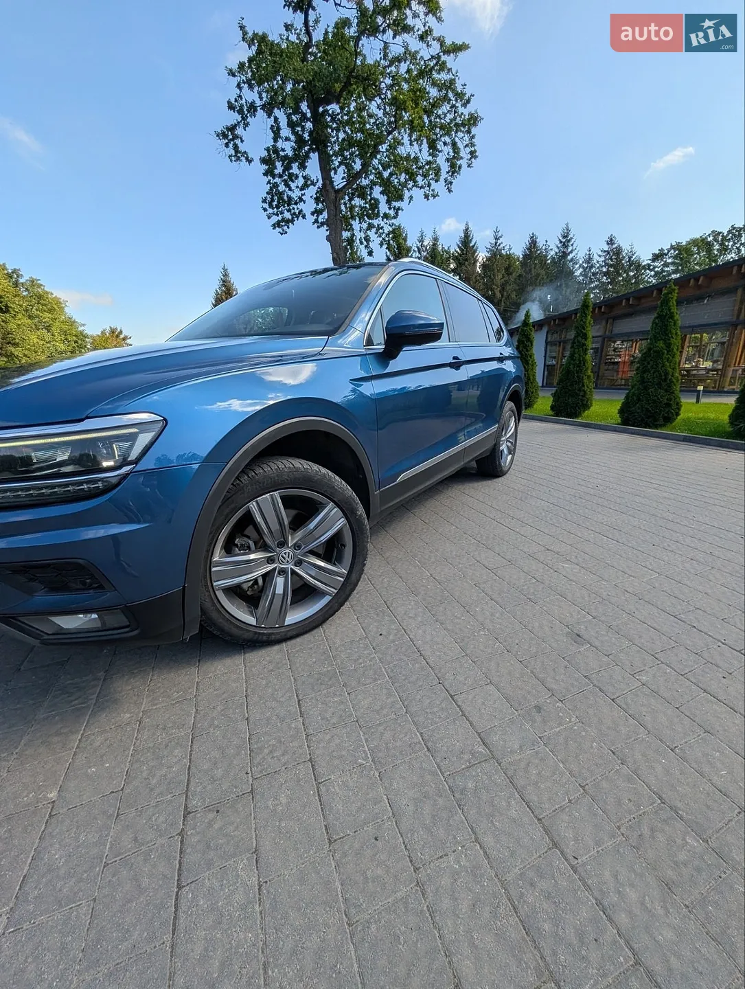 2017 Volkswagen Tiguan - мініатюра 8