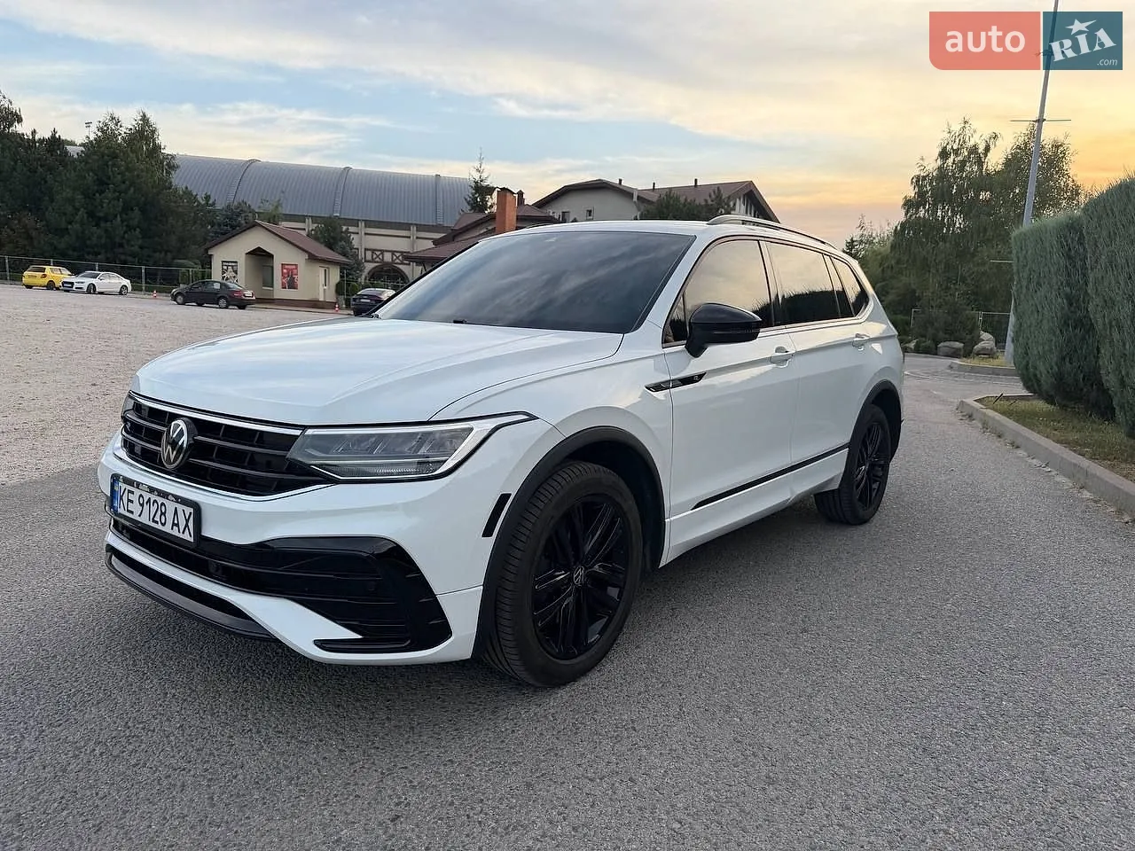 2022 Volkswagen Tiguan - мініатюра 3
