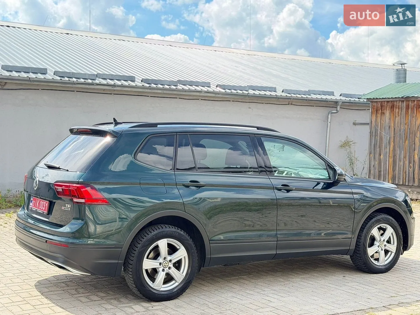 2017 Volkswagen Tiguan - мініатюра 14