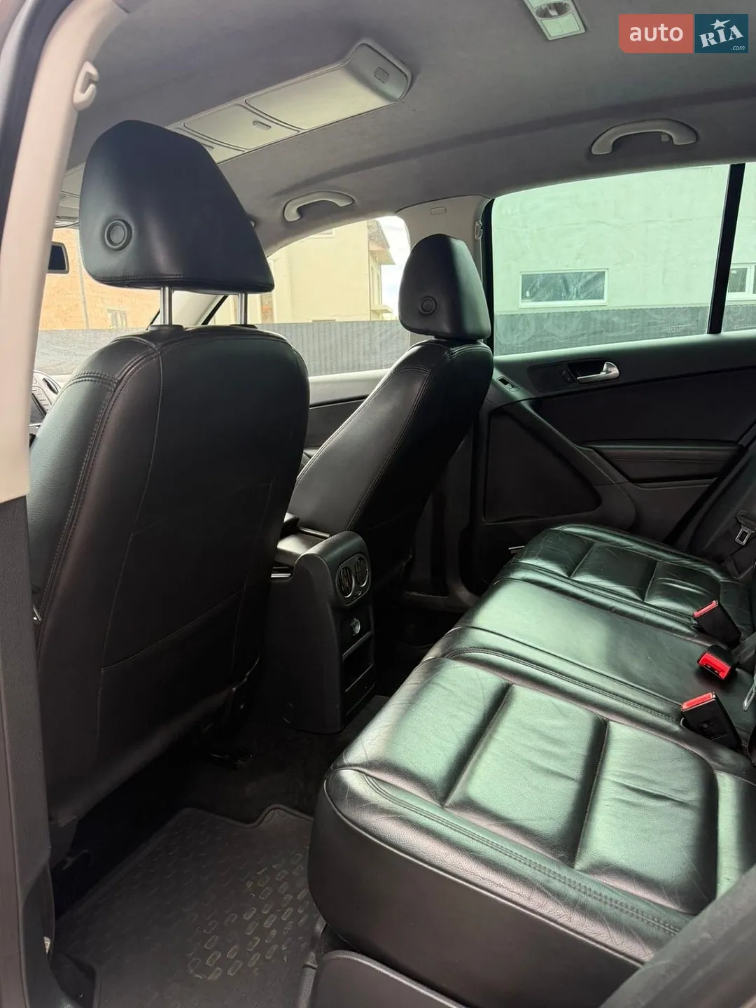 2010 Volkswagen Tiguan - мініатюра 10