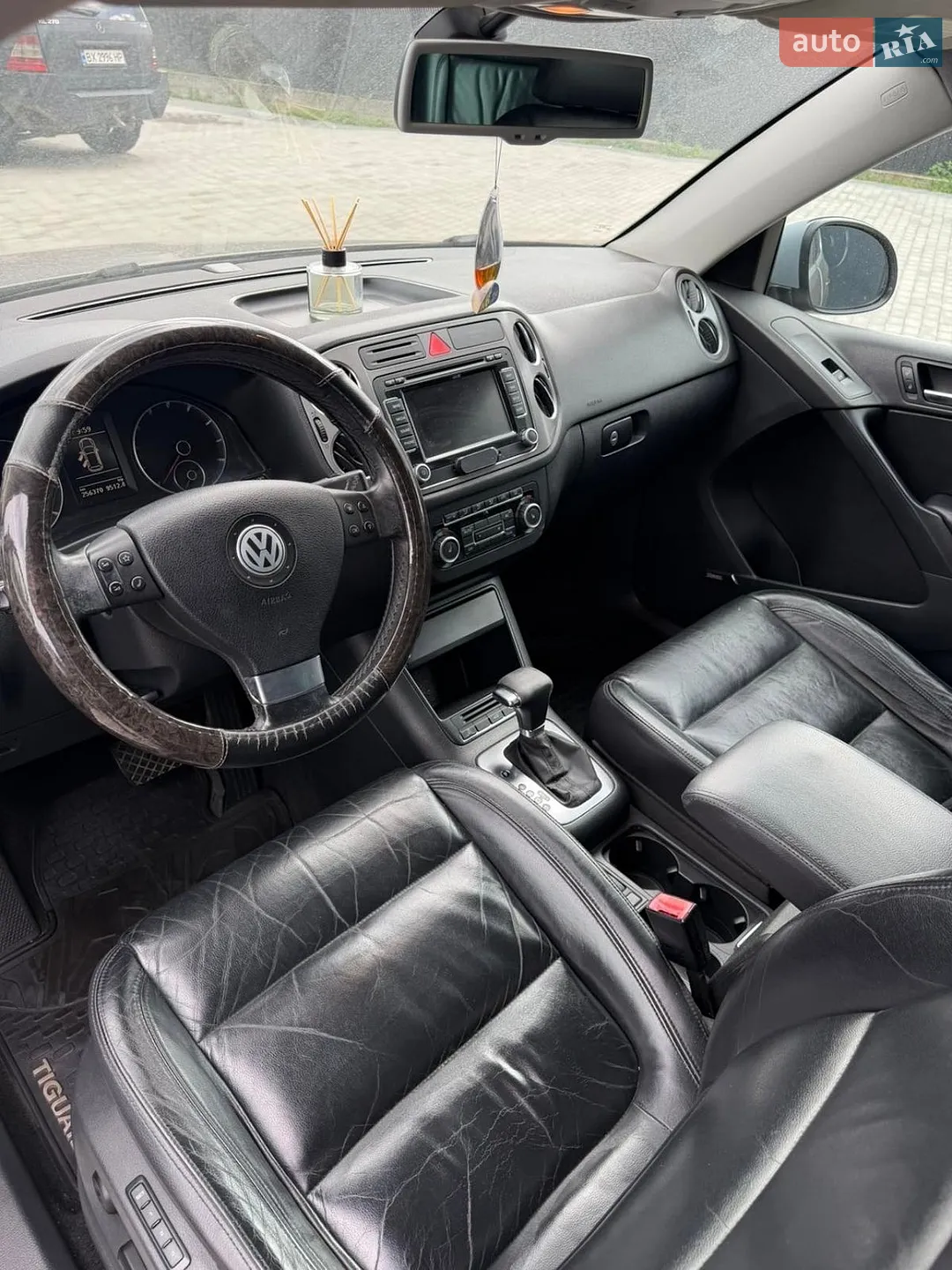 2010 Volkswagen Tiguan - мініатюра 8