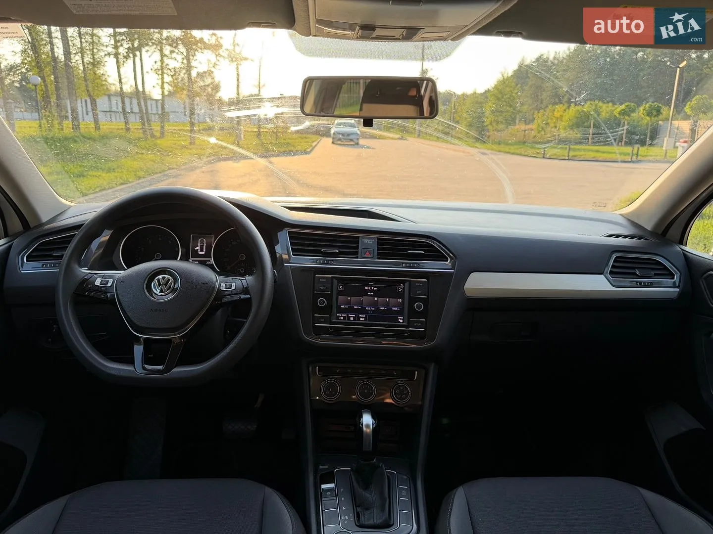 2018 Volkswagen Tiguan - мініатюра 18