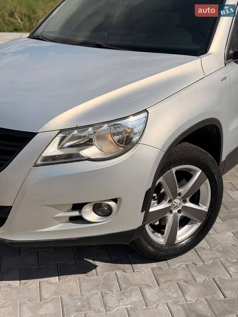 2010 Volkswagen Tiguan - мініатюра 14