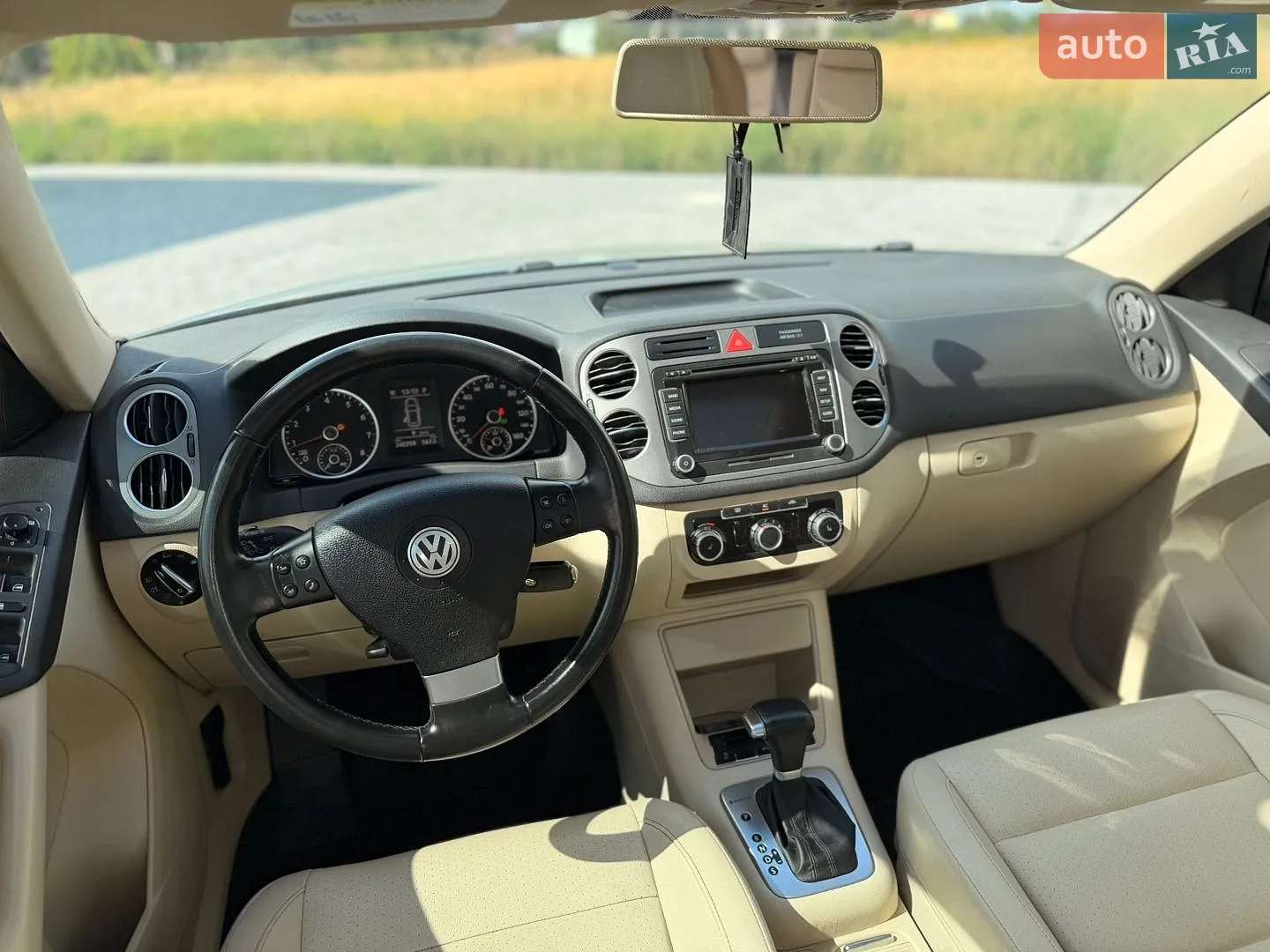 2010 Volkswagen Tiguan - мініатюра 43