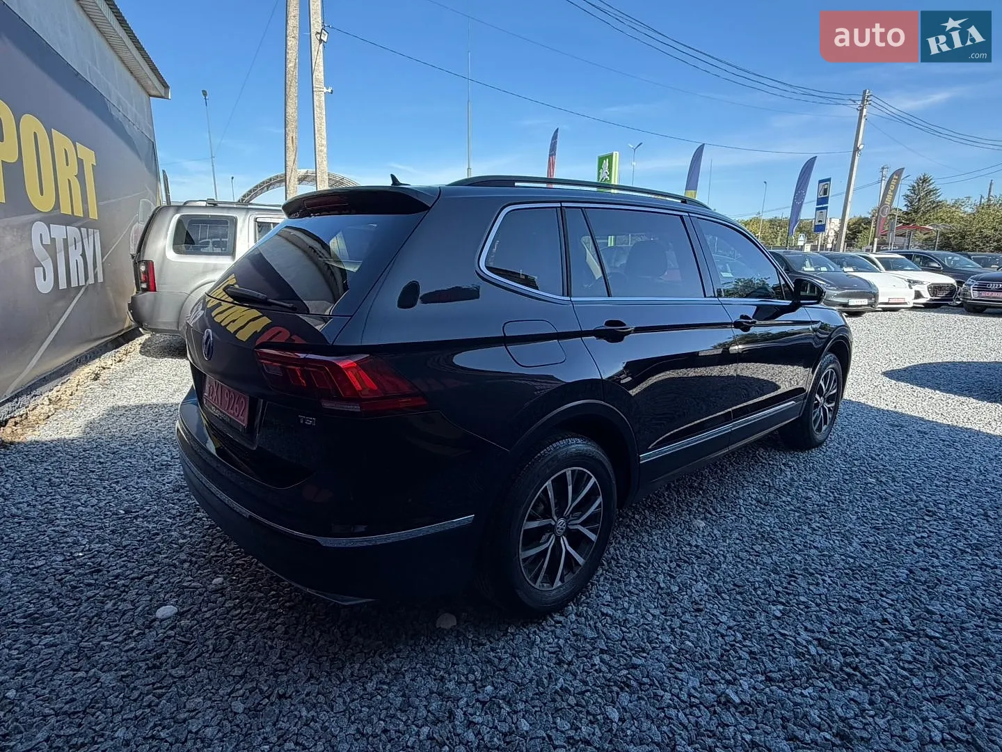 2017 Volkswagen Tiguan - мініатюра 7