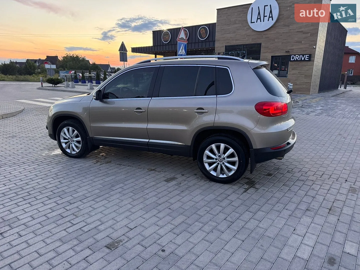 2012 Volkswagen Tiguan - мініатюра 7