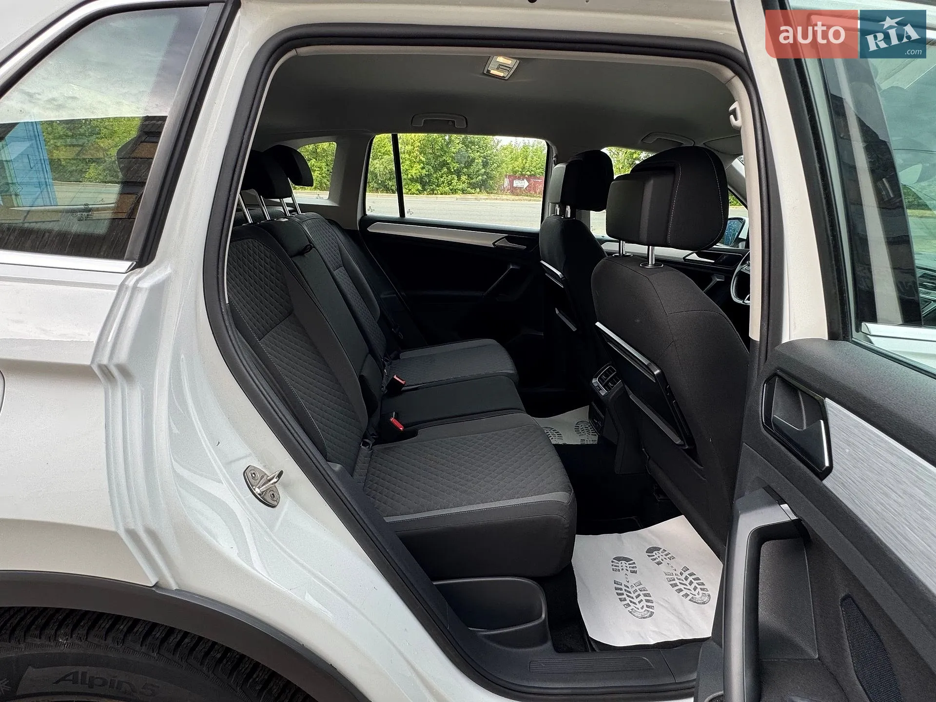 2016 Volkswagen Tiguan - мініатюра 45