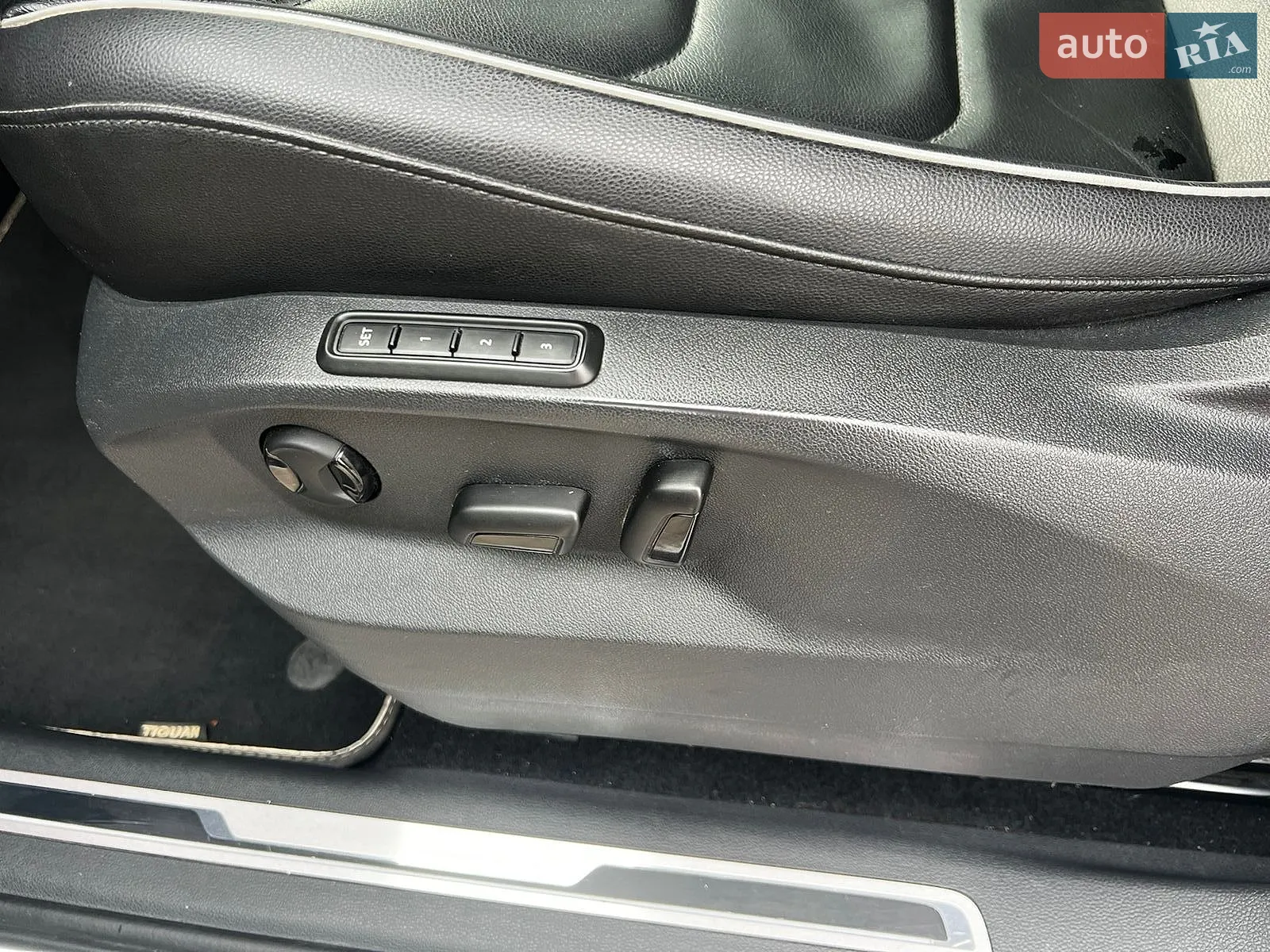 2017 Volkswagen Tiguan - мініатюра 43