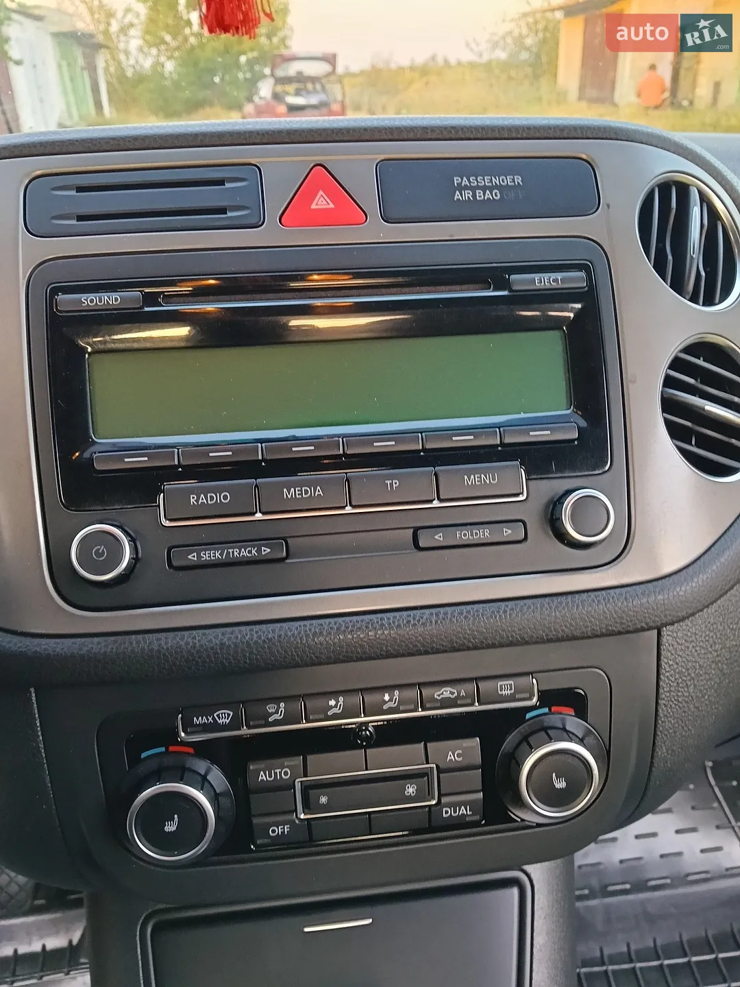 2010 Volkswagen Tiguan - мініатюра 39