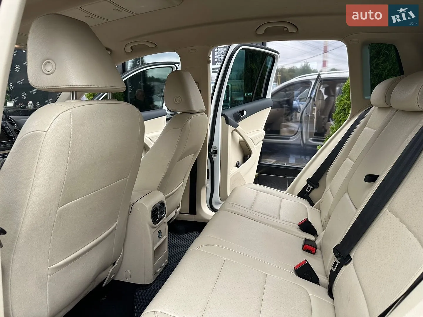2010 Volkswagen Tiguan - мініатюра 17
