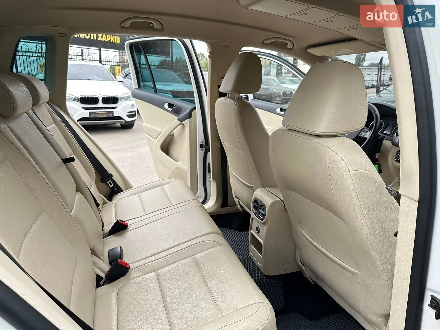 2010 Volkswagen Tiguan - мініатюра 19