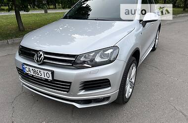 Внедорожник / Кроссовер Volkswagen Touareg R 2012 в Умани