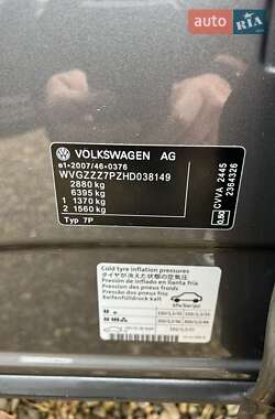Внедорожник / Кроссовер Volkswagen Touareg R 2017 в 