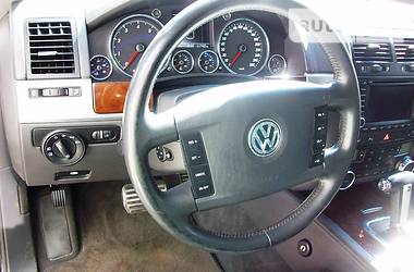 Позашляховик / Кросовер Volkswagen Touareg 2006 в Києві