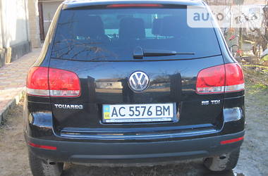 Позашляховик / Кросовер Volkswagen Touareg 2003 в Вараші