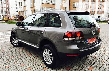 Седан Volkswagen Touareg 2010 в Ивано-Франковске