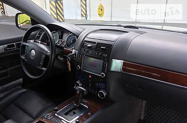 Внедорожник / Кроссовер Volkswagen Touareg 2005 в Киеве