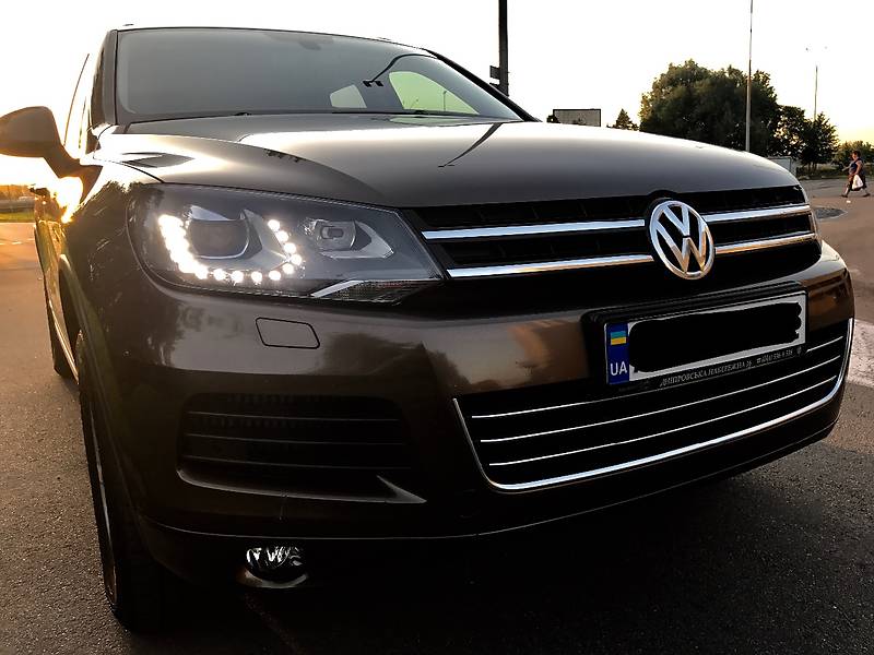 Внедорожник / Кроссовер Volkswagen Touareg 2015 в Киеве