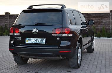 Внедорожник / Кроссовер Volkswagen Touareg 2008 в Ровно