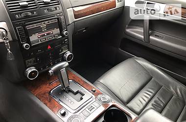 Внедорожник / Кроссовер Volkswagen Touareg 2008 в Харькове