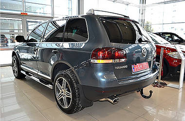 Внедорожник / Кроссовер Volkswagen Touareg 2004 в Хмельницком