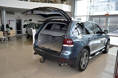 Внедорожник / Кроссовер Volkswagen Touareg 2004 в Хмельницком