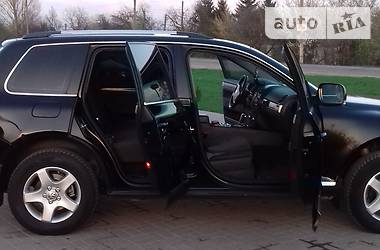 Внедорожник / Кроссовер Volkswagen Touareg 2006 в Нововолынске